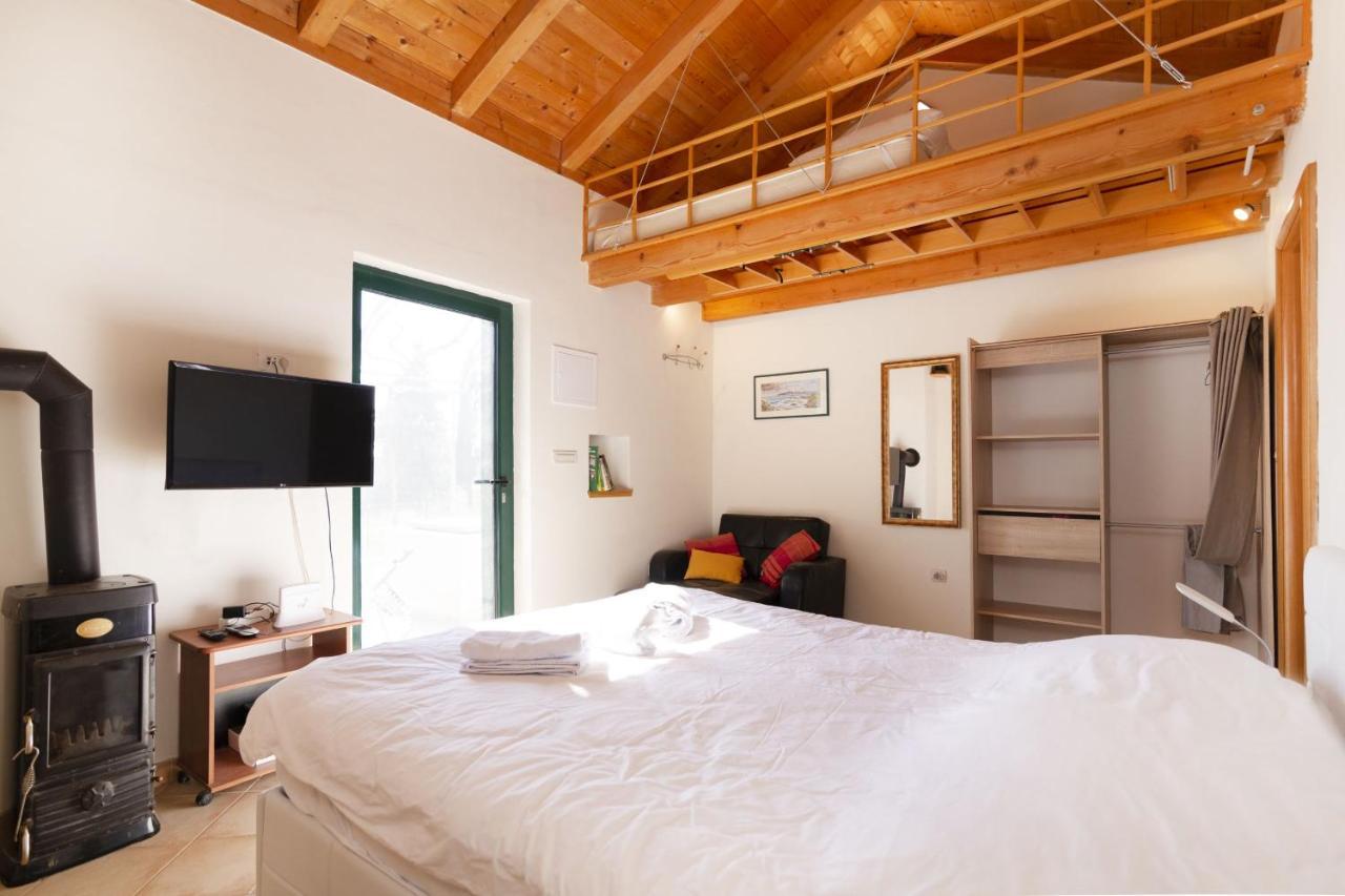 Holiday Home Olive ชิเบนิก ภายนอก รูปภาพ