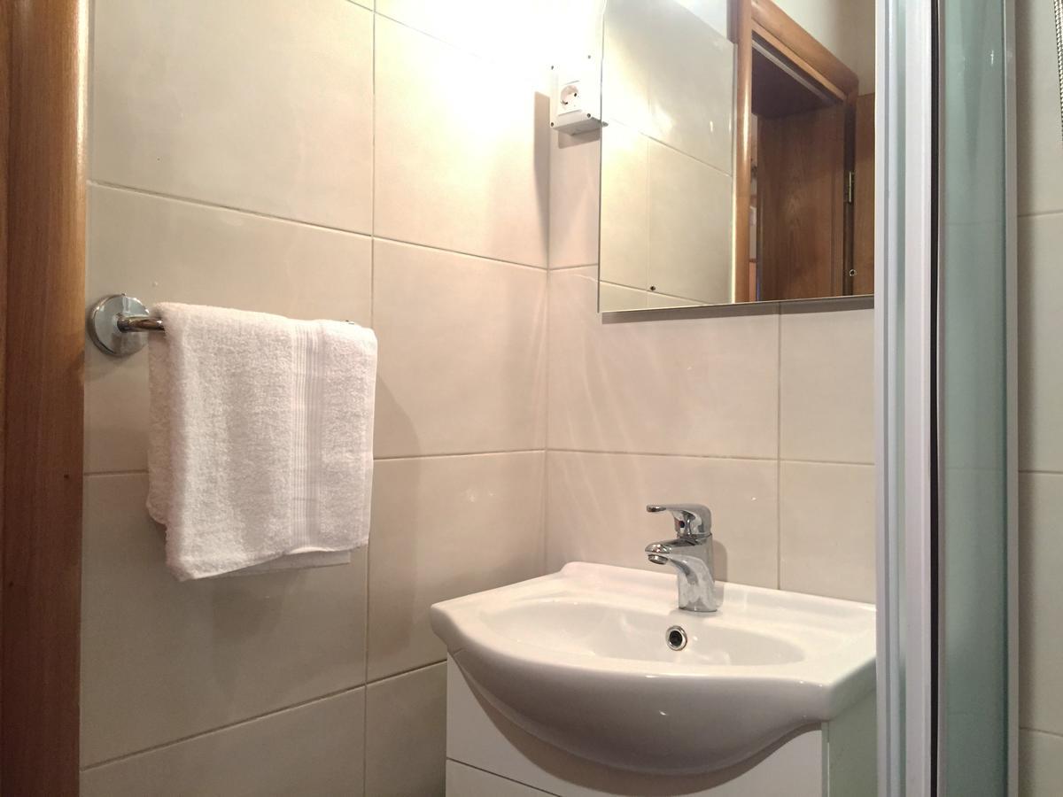 Holiday Home Olive ชิเบนิก ภายนอก รูปภาพ